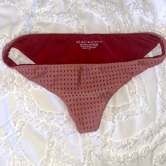 ACACIA Lipstick Mesh Set - Picture 3 of 3